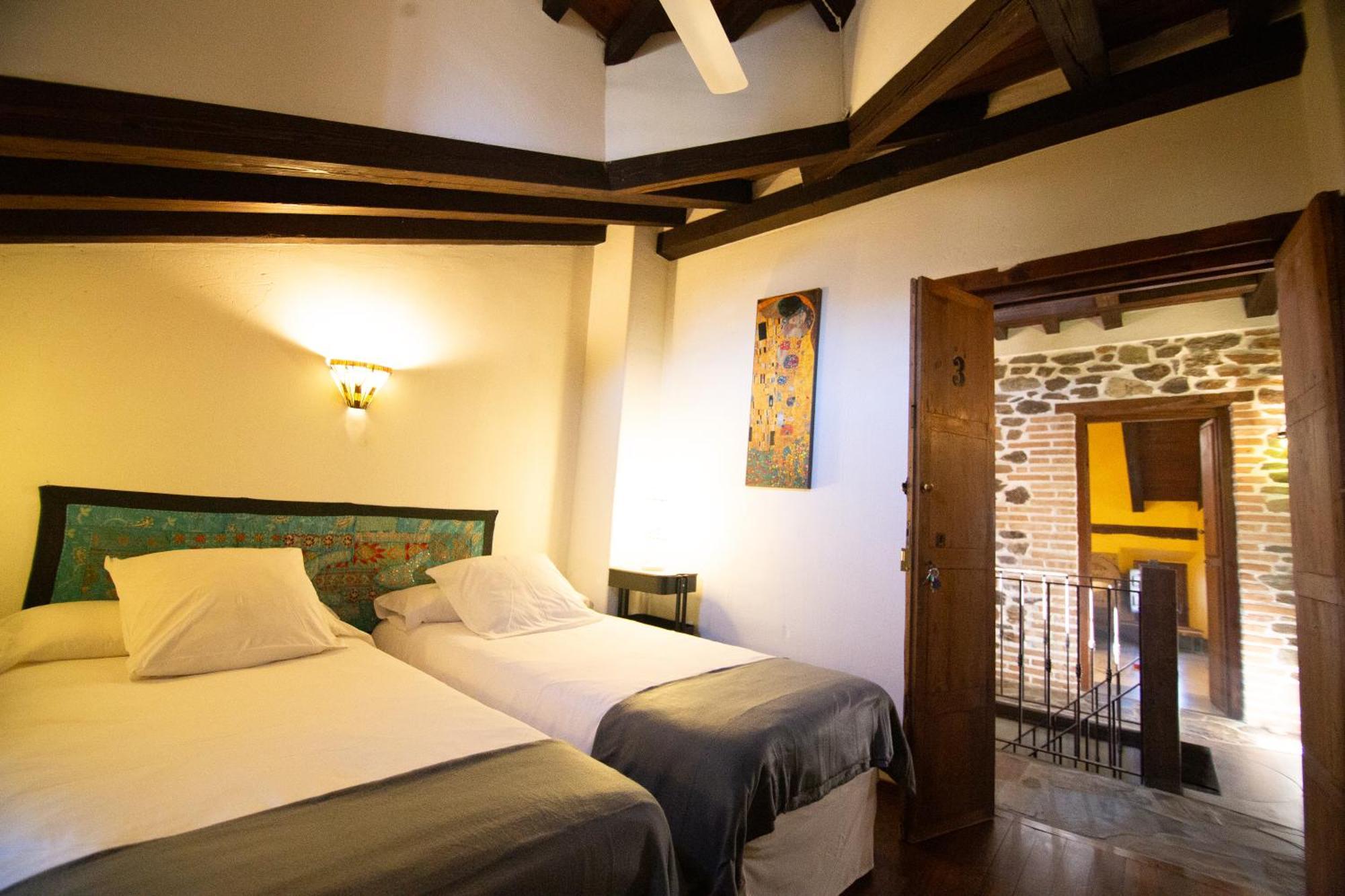 Cortijo Los Arbolitos, Casa Compartida Guejar Sierra Room photo