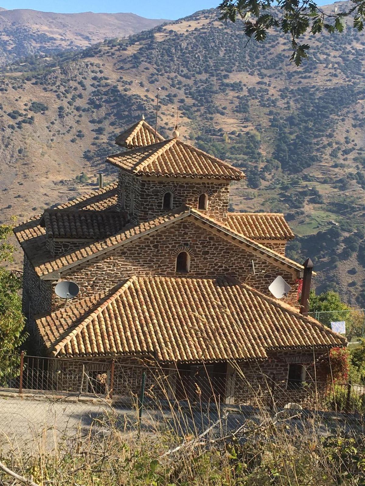 Cortijo Los Arbolitos, Casa Compartida Guejar Sierra Exterior photo